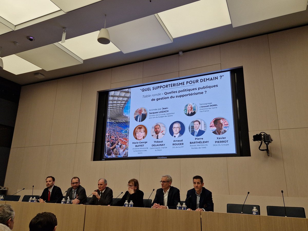 Quelles politiques publiques de gestion du supportérisme ? Table ronde au Sénat avec notamment <a href="/Pierre_B_y/">Pierre B.</a> <a href="/OL/">Olympique Lyonnais</a> <a href="/LFPfr/">Ligue de Football Professionnel</a> et évidemment suivie par <a href="/NewsTankFoot/">News Tank Sport & Football</a>
