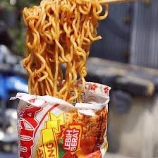 ezash's tweet photo. Jajanan pulang teraweh starter pack

Favorit lo yg mana? https://t.co/Y4uFeRGoQK