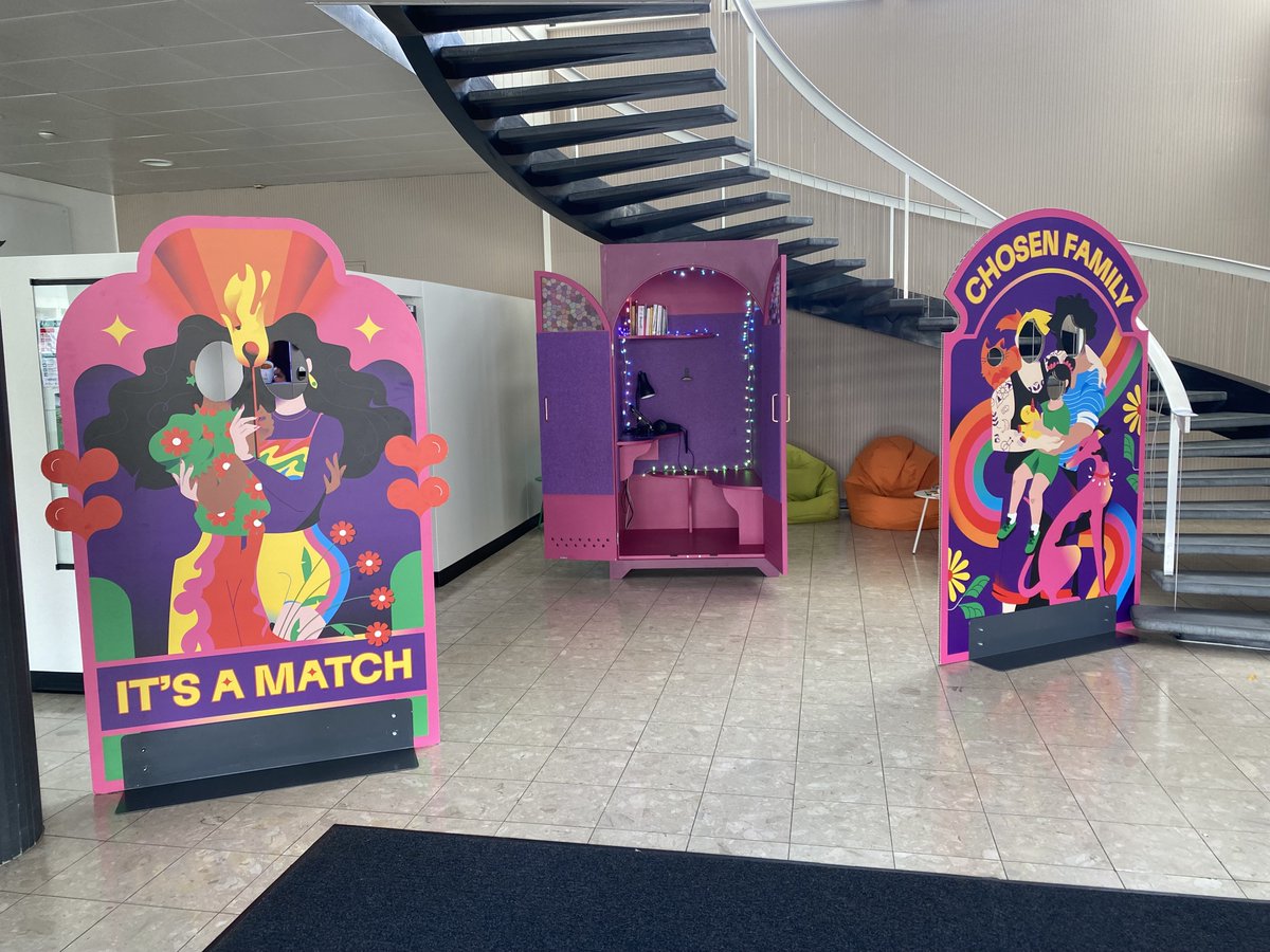 DNF_neuro's tweet image. The DNF is hosting UNIL's #LGBTIQ awareness campaign "OUT OF THE BOX". The box awaits your attention and your stories in the DNF lobby, rue du Bugnon 9, Lausanne from March 7 to April 3, 2024.