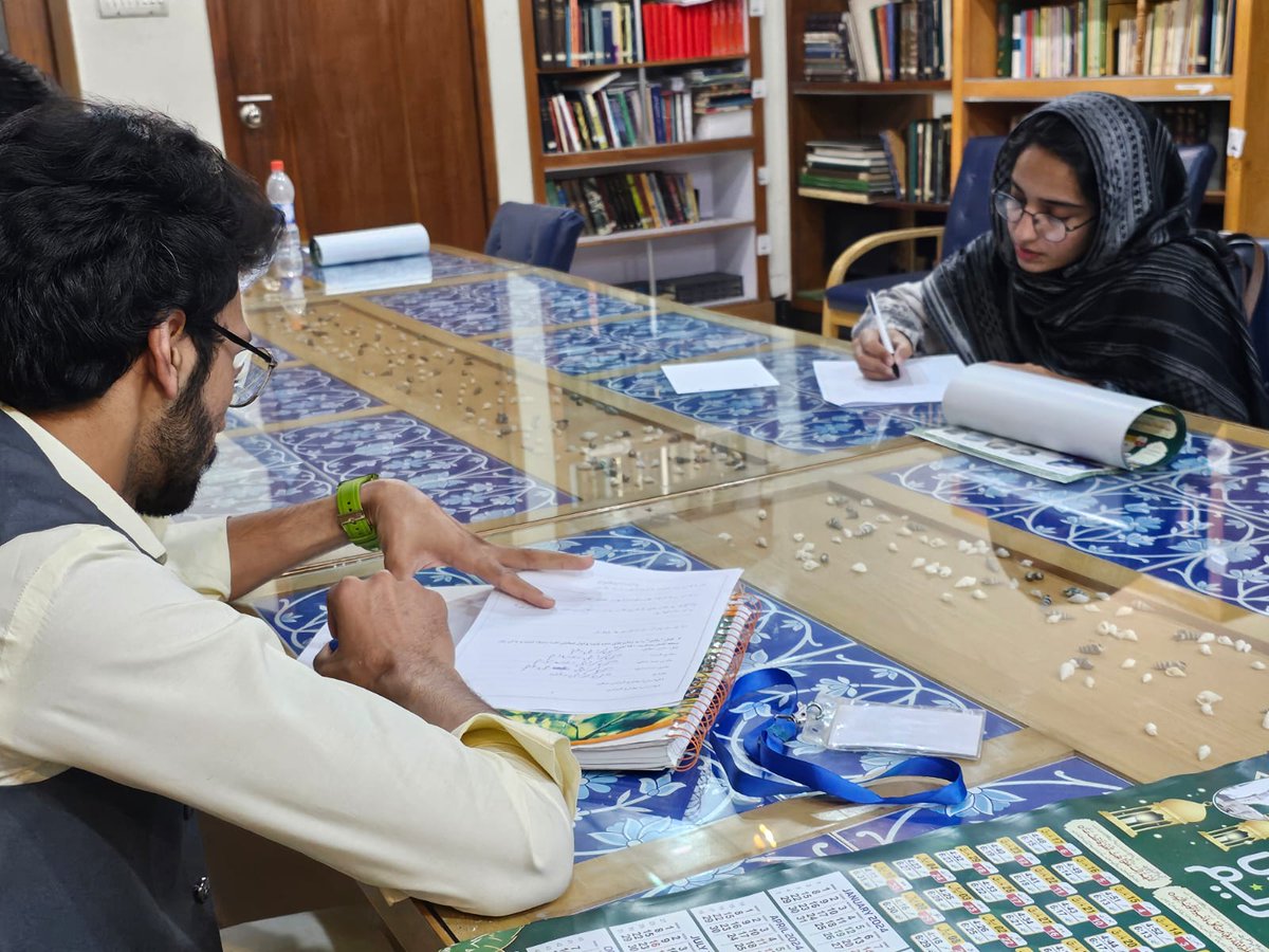 IRCC_LAHORE's tweet photo. Final Exam of Persian Language Learners from Beginners' Level Session Winter 2024

#persianlanguage
#language
#khana_farhang_iran_lahore
#exams https://t.co/5ieGnxePOG