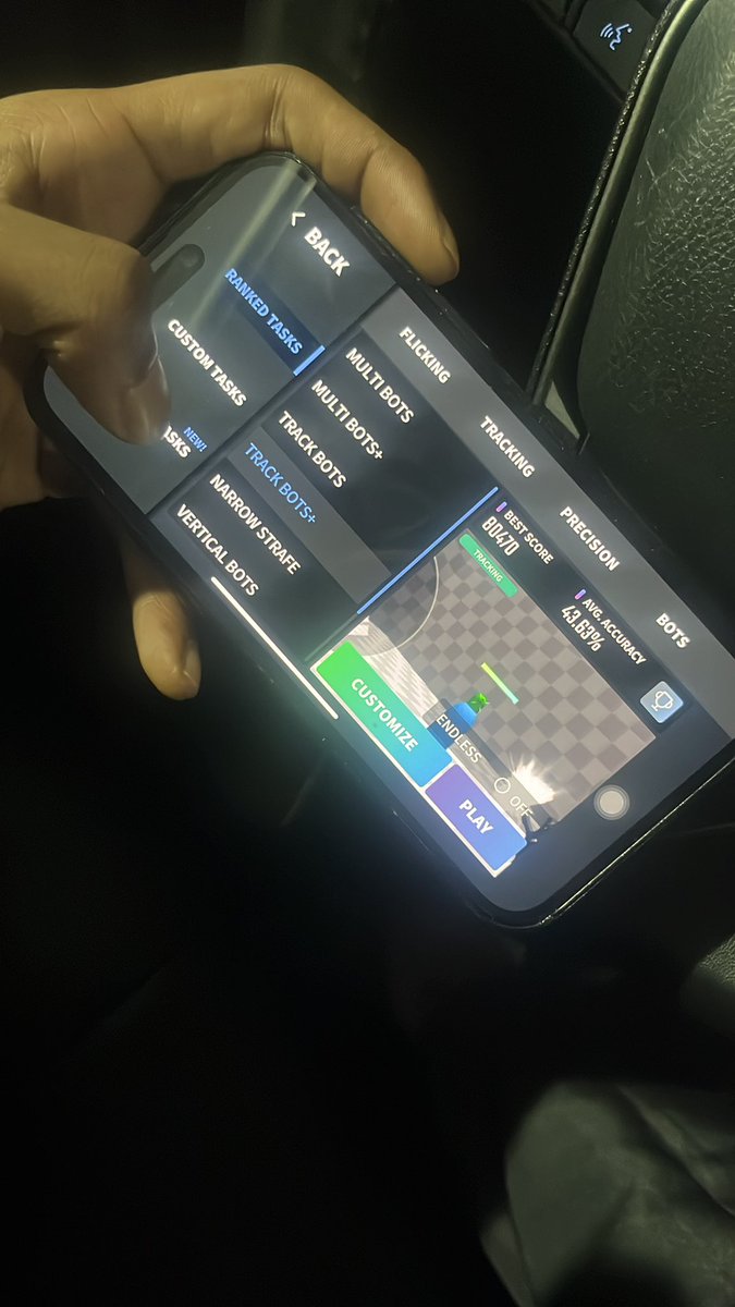 FlowtenZ's tweet image. At Work Aim Training On Phone 💙💯 Think What You Want About Me But Its A Fact That Im Dedicated To The Craft 
#MobileGamer #MobileAimer #NOAssist