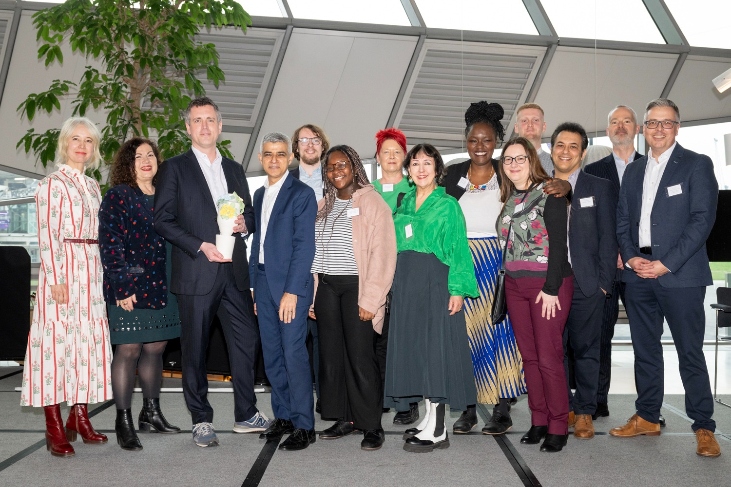 Mayor of London Sadiq Khan and Deputy Mayor for Culture Justine  Simons with representatives from London Borough of Wandsworth  with their award.  