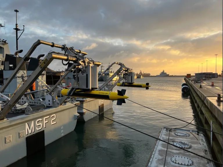 Kraken Robotics (@KrakenRobotics) minehunting systems operational with the Royal Danish Navy. Read more... buff.ly/3VdHc3B #oceanbuzz #oceantech #oceanbiz