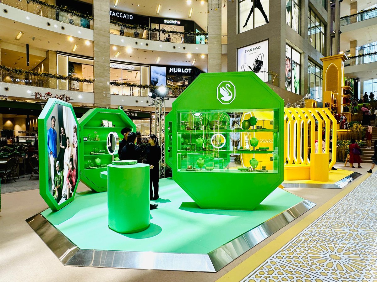 Our radiant Raya is taking shape and we can’t wait to unveil the full Raya celebration with you soon with exclusive gift redemption from 18th March onwards.

Stay tuned for the big surprises at our Main Entrance!