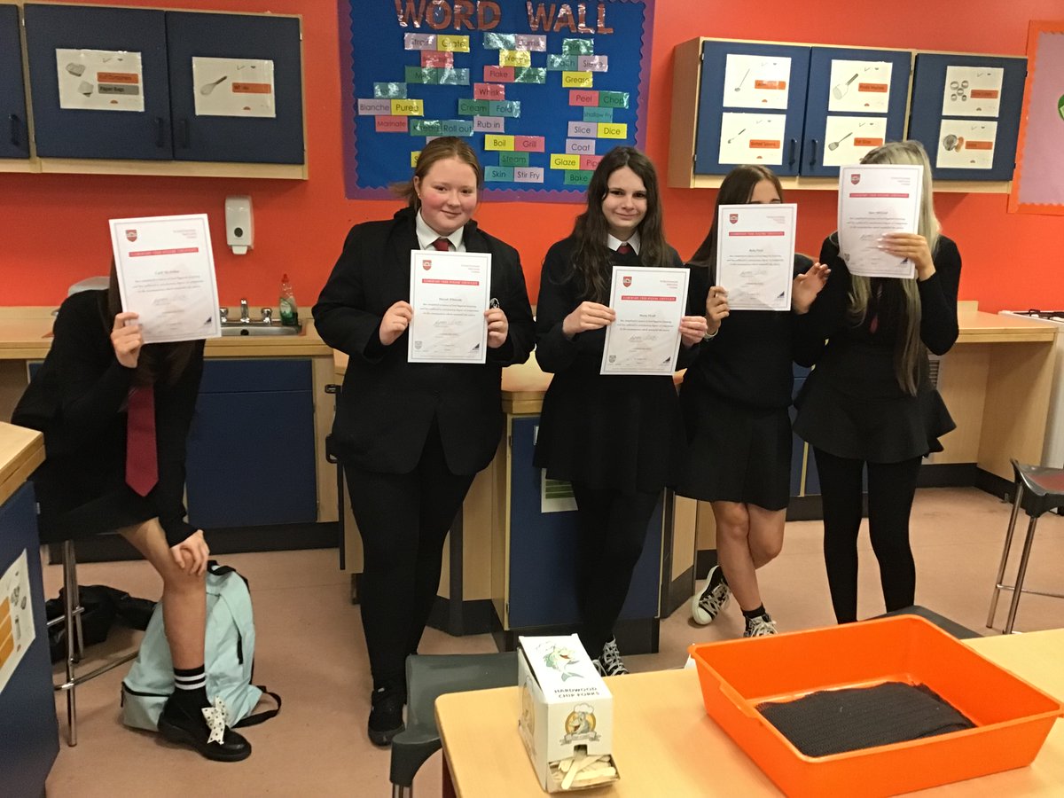 A huge well done to the pupils in S3 Practical Cookery who all achieved their REHIS Elementary Food Hygiene Certificate last week🧑🏼‍🍳👩🏽‍🍳. A fantastic achievement! 🎉🥳