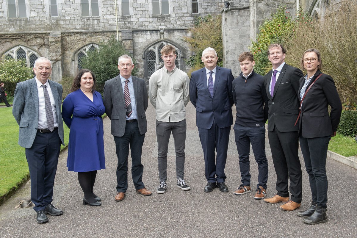 Congrats to <a href="/UCC/">UCC Ireland</a> Ag Science students Jamie Magnier &amp; Jack O’Neill who have been awarded <a href="/DairygoldCo_Op/">Dairygold Co-Op</a> bursaries 👏

They will also receive a 12-week industry placement with Dairygold.

Thank you to Dairygold for their continued support of our students!

ucc.ie/en/sefs/news/2…