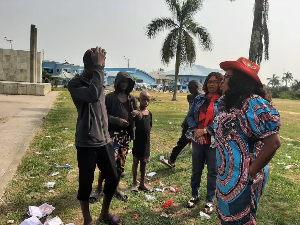 fosmacin's tweet photo. Previously on Street Outreach by FOSMACIN https://t.co/avRFNvb608