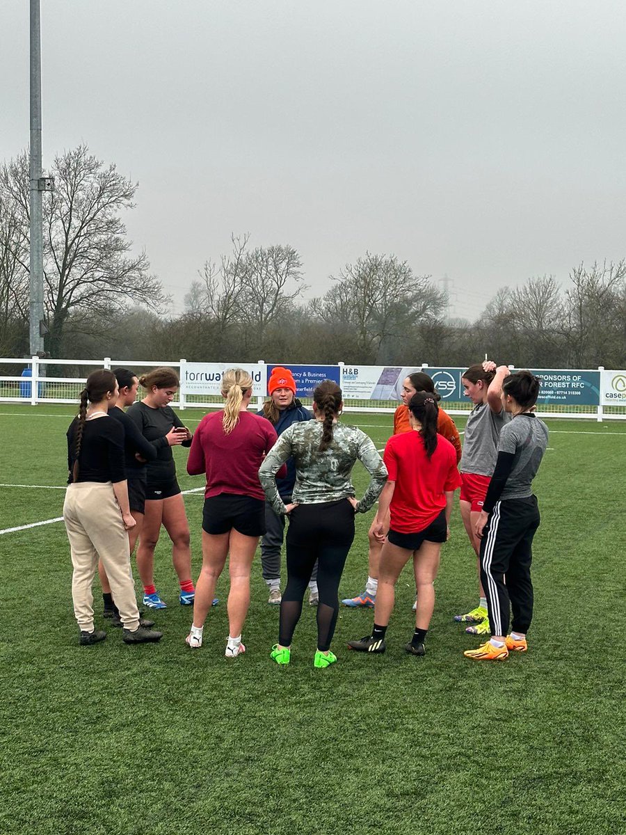 Claire Gallagher and Julia Omokhuale were generously invited to the 6 Nations this weekend, with the pair also giving Canadian U18 players a special training session at Leicester Forest RFC 🇨🇦🏉 

A huge thank you to ‘For the love of the game’ founder Dave Lougheed for hosting!