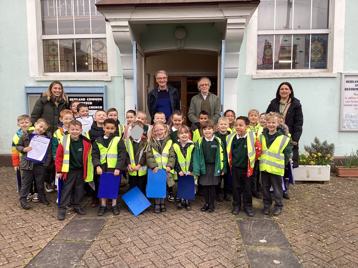 HazelClass_RE's tweet image. An amazing trip to the Church this morning! The children enjoyed exploring inside and outside of the church and the different objects and stories told.