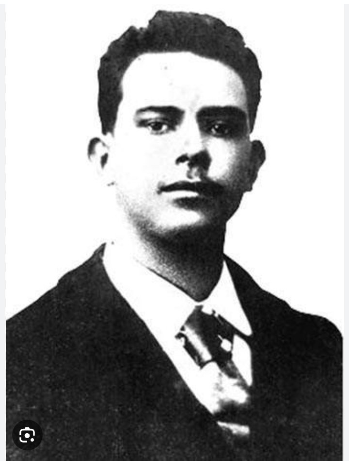 Nace Panchito Gómez Toro patriota cubano e hijo de Máximo Gómez. <a href="/CubaMined/">MINED</a>  @DMERemedios