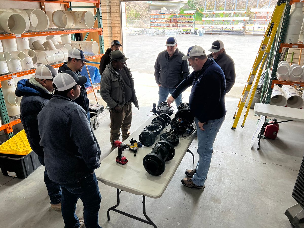 NetafimUSA's tweet photo. We had the opportunity to attend Woodland Irrigation's customer appreciation event last week.
We were happy to train farmers on irrigation maintenance and present our product offering!
#agriculture #irrigation #GrowMoreWithLess #irrigationsolution https://t.co/Fu8MA21zgE