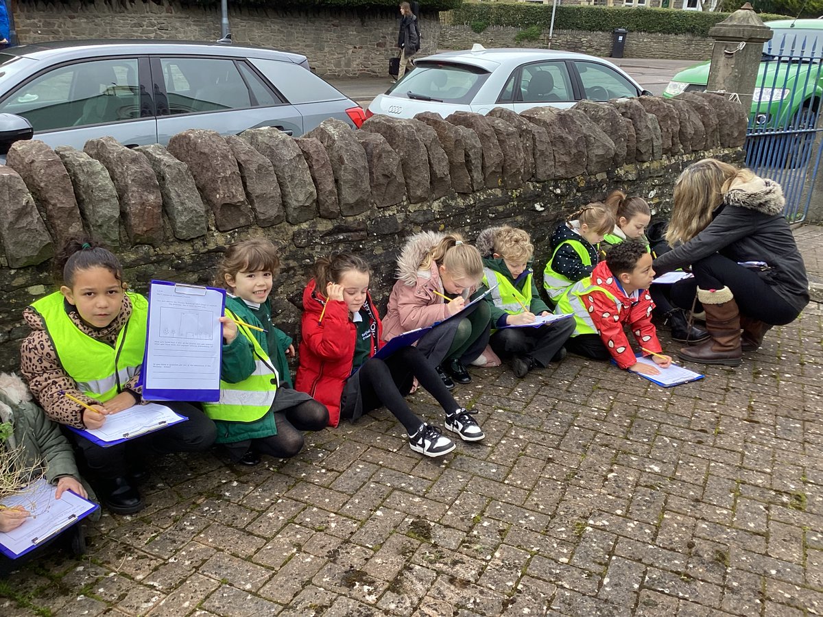 HazelClass_RE's tweet image. An amazing trip to the Church this morning! The children enjoyed exploring inside and outside of the church and the different objects and stories told.