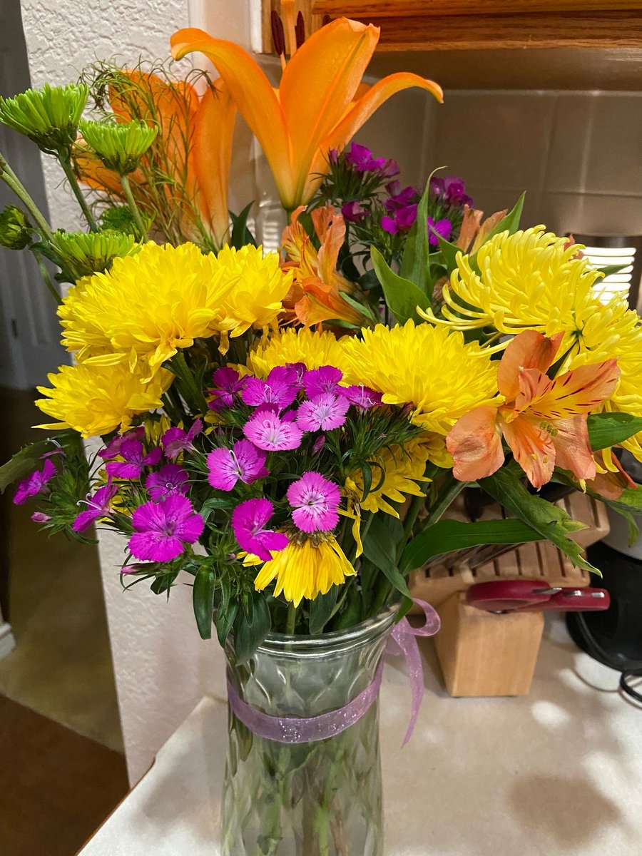 VannettaChapman's tweet image. I was picked by a student to escort her onto the field of a varsity soccer team. Teachers were picked because they were a positive influence in the student&apos;s life. What an honor! Definitely a bright moment in my week. #teachingrocks #teacher