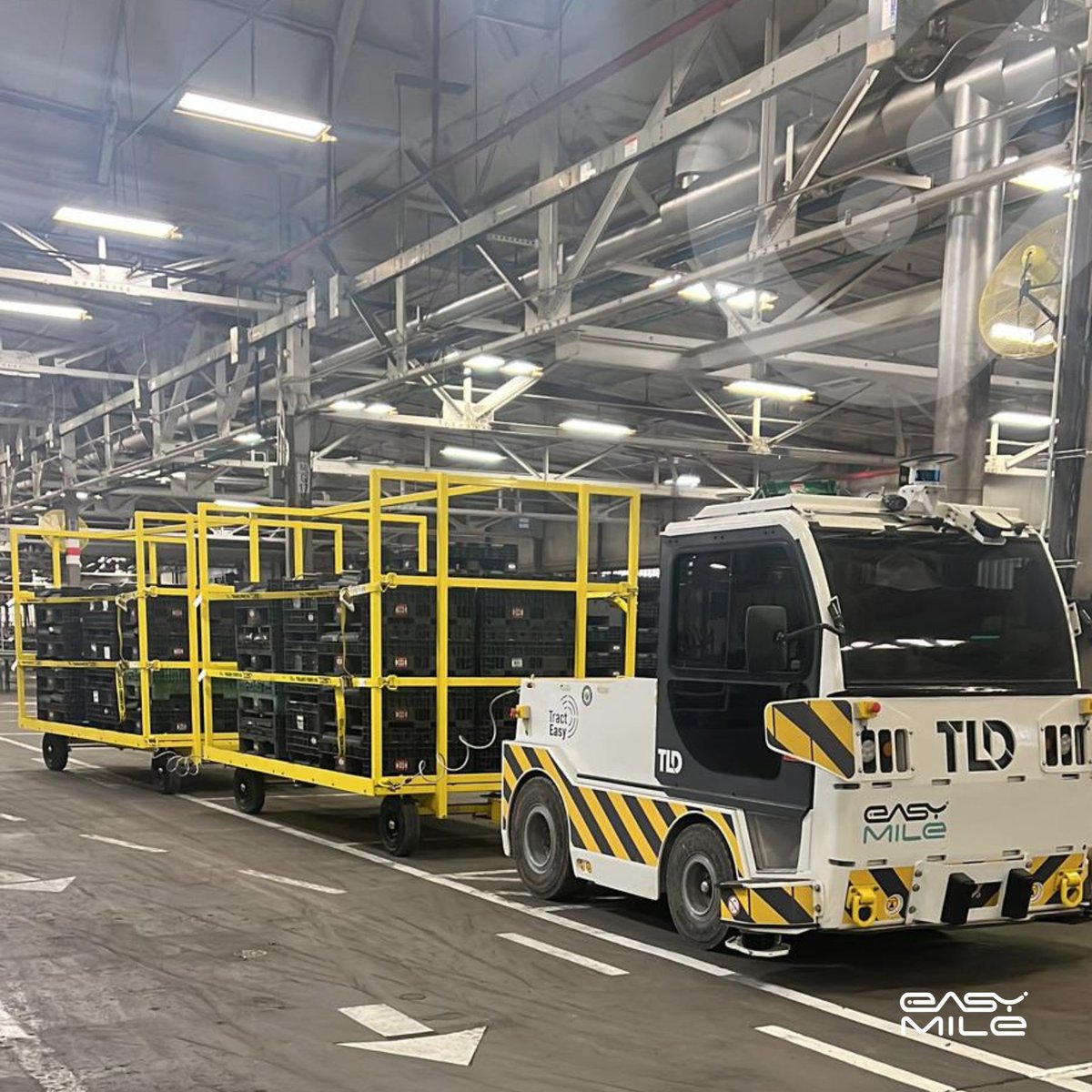 TractEasy to supply its autonomous 'EZTow' tractor to John Deere worldwide, following a successful proof of concept moving combine harvester cabs at their Illinois facility. Read more: bit.ly/4ccOV80
