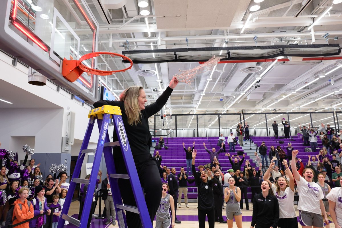 New York University (@nyuniversity) on Twitter photo TICKET PUNCHED! 🎟️🏀🤩 The no. 1-ranked undefeated <a href="/nyuwomenshoops/">NYU Women's Basketball</a> has extended their record winning streak to 29-0 and are headed to the FINAL FOUR! This is their first national semifinal since 2007: spr.ly/6012kBdFj TICKET PUNCHED! 🎟️🏀🤩 The no. 1-ranked undefeated <a href="/nyuwomenshoops/">NYU Women's Basketball</a> has extended their record winning streak to 29-0 and are headed to the FINAL FOUR! This is their first national semifinal since 2007: spr.ly/6012kBdFj