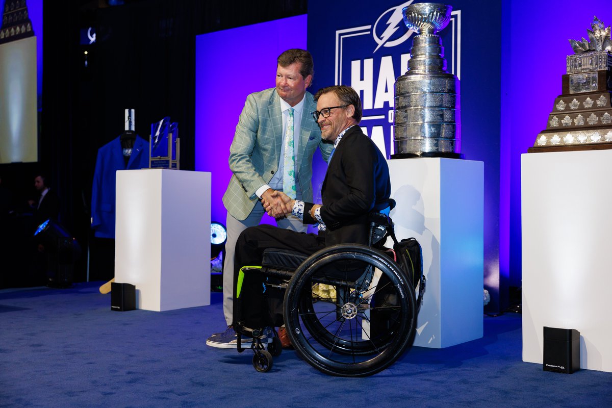 The John Cullen Courage Award is presented to an individual who has overcome trying circumstances to continue playing or working in this great game we all love. This year's recipient, Adam Pierce, was injured in the line of duty & has found a community in sled hockey. 💙