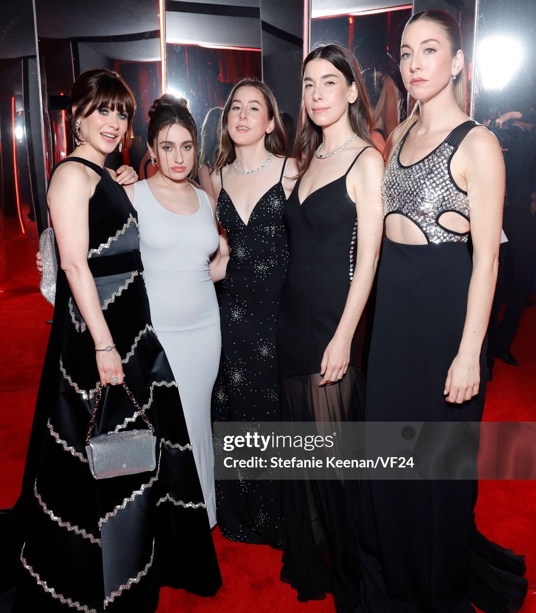 Rachel Sennott, Zooey Deschanel and HAIM at the 2024 Vanity Fair #Oscars party last night.