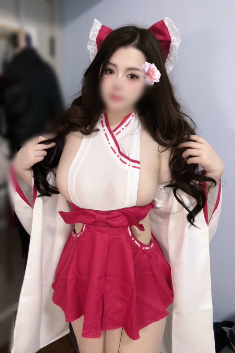 vb有人说这个叫霸气侧漏哈哈哈哈 https://t.co/eYy7Hb4eb4