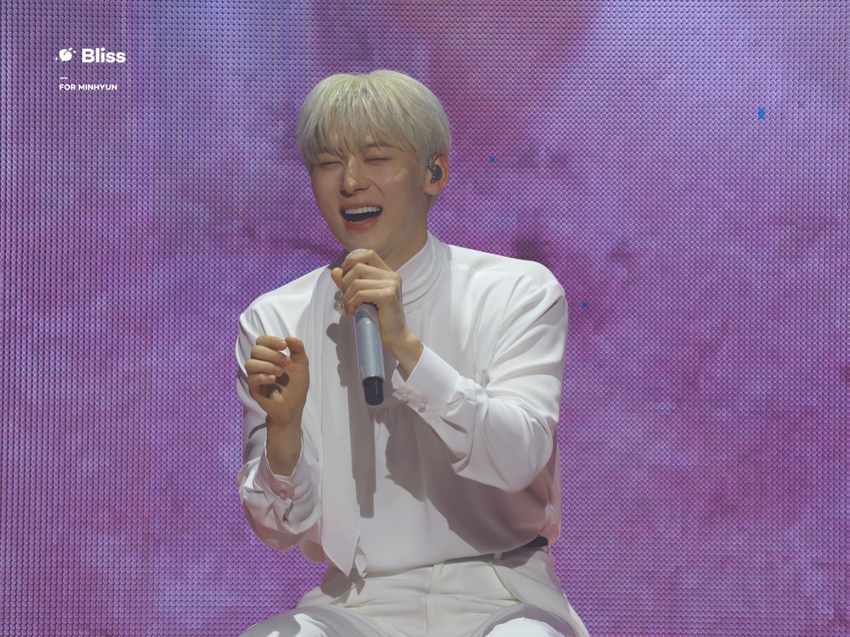 240309 도원결의 팬미팅

😉😆

#황민현 #민현 #HWANGMINHYUN #MINHYUN