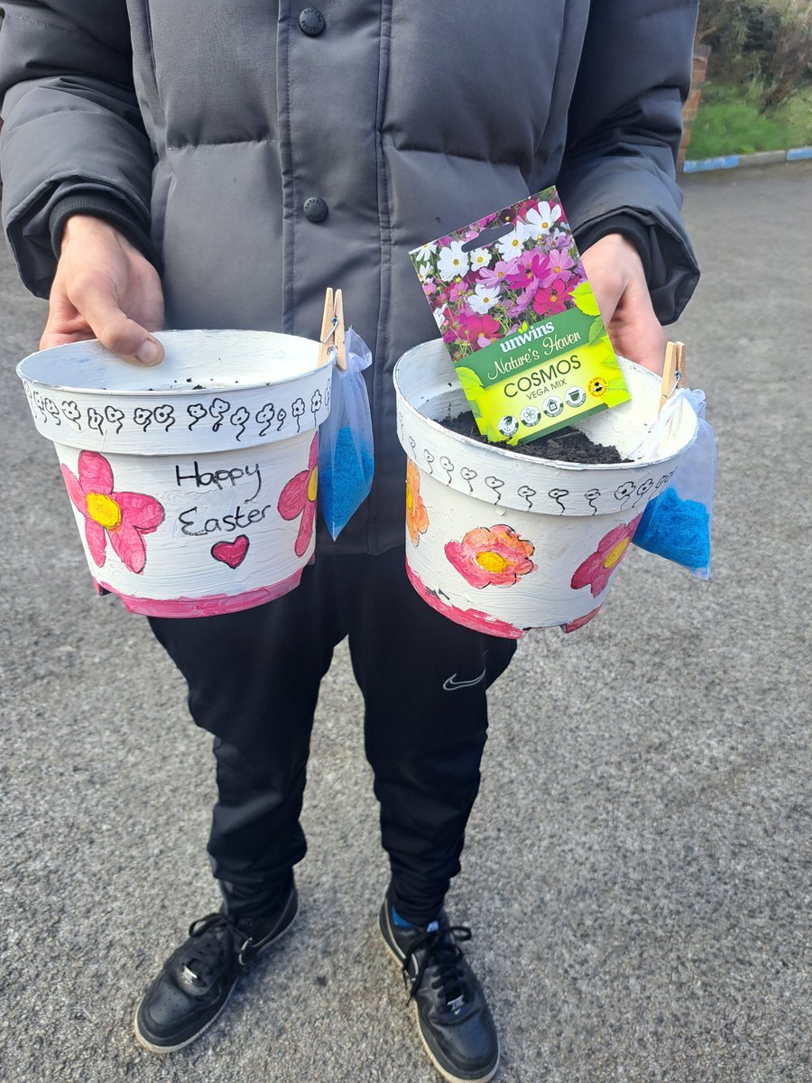 Chloe, our reparation worker from Nottinghamshire has worked with a young person who wanted to give an elderly care home some flowers this easter. Afterwards the young person said: <a href="/RJCouncil/">Restorative Justice Council</a> <a href="/RJAPPG/">Restorative Justice APPG</a> <a href="/AssocPCCs/">Association of Police and Crime Commissioners</a> @MOJGovUK <a href="/_YJB/">Youth Justice Board</a> <a href="/NottsOPCC/">Nottinghamshire OPCC</a> <a href="/NottsCC/">Nottinghamshire County Council</a> @Nottspolice