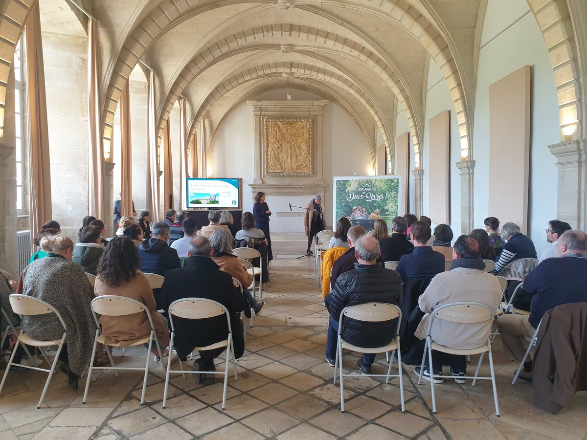 d_charbonneau_'s tweet photo. 4ème #séminaire départemental des sites de visite organisé par le Département des @DeuxSevres aujourd'hui à l'abbaye de Celles-sur-Belle. Intervention d'Y.Delhommeau directeur du Musée Grevin sur le gain de notoriété des lieux de visite. #deuxsevres #tourisme #sitedevisite https://t.co/YEWM9NxsBW