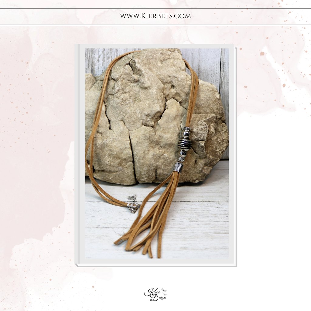 kierbets's tweet photo. Fabulous 32 inch long genuine leather Bohemian tassel pendant
https://t.co/bXyEbGdar7
#necklace #pendant #leather #tassel #bohostyle #accessories #silver #bohochic #bohemianstyle #suede #tunicaccessory #funjewelry #Black #tan #saddle #chestnut #realleather #leathergear https://t.co/mym5SFBbDO