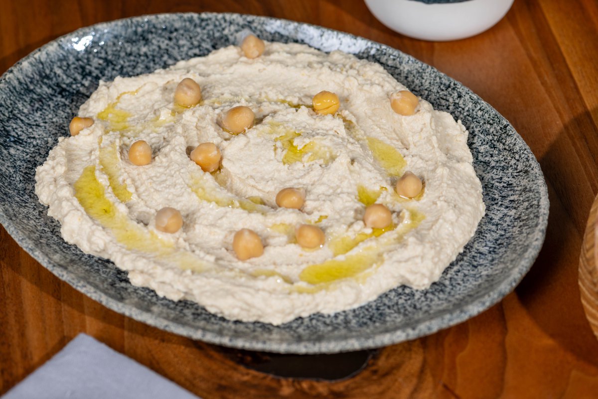 Im einfachen liegt das Gute, so wie in diesem Hummus nach einem Rezept meiner lieben Freundin Sabine. kuechenfreundin.at/klassischer-hu…