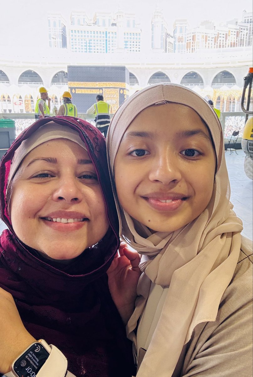nasreenaahmed's tweet photo. Ramadan Mubarak to all who celebrates!
May we greatly benefit from this holy month. Salam from the House of Allah!
#Ramadanmubarak2024 https://t.co/0AtQ9VQHhh