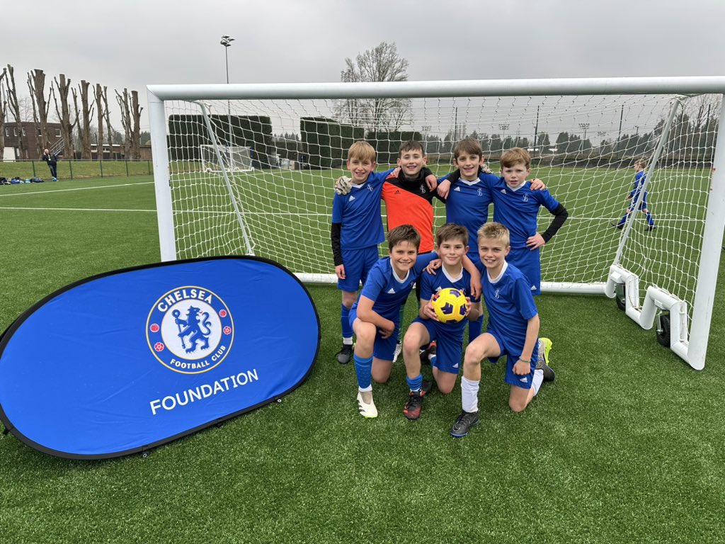 SouthFarnham's tweet photo. A wonderful day for both our girls and boys. Thank you so much to @CFCFoundation for organising a great tournament. Our girls came 4th overall and our boys were winners. Our boys will now represent Chelsea in the Premier League Primary Stars competition later this year. https://t.co/RjCfCM4ZnM