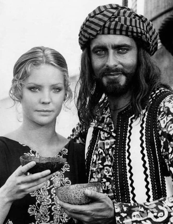 barbaravitali2's tweet photo. Happy Birthday to #CaroleAndre March 11,1953 #Sandokan @iKabirBedi https://t.co/QZ0VDRzRo6