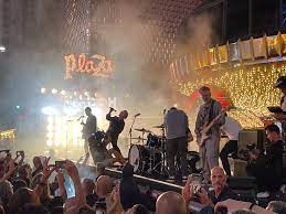 Plaza Hotel Casino tweet media
