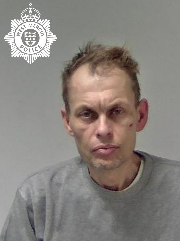 A Worcester man was given a seven-and-a-half-year sentence for possession with intent to supply drugs and weapons offences. Peter Want, 46, of St Paul’s Street, Worcester, was sentenced to the term following an earlier guilty plea. Read more ➡️ orlo.uk/SQxZi