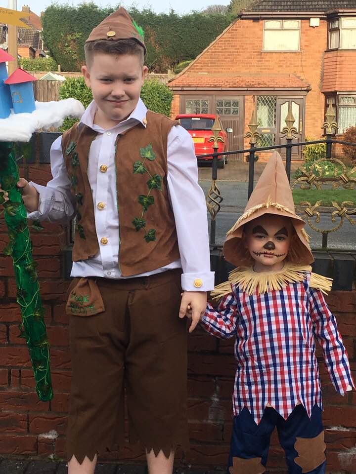 Did you know that almost 148 thousand children leave primary school unable to read well.  World Book Day is a charity that promotes the love of reading.  Here are some of our children enjoying world book day and bringing their favourite books to life....