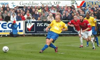 2007

Morecambe 2-1 York City
🔴⚽️ Bowey
🏆 Nationwide Conference Play Off Semi Final 2nd Leg

#ycfc