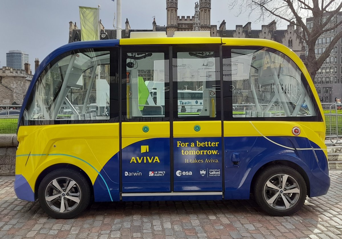 Get ready for another autonomous 🚍 We’re very excited that our partnership with @darwininnovate, with additional support from @SalfordUni, has delivered another autonomous shuttle on the @HarwellCampus Find out more 🔗in.aviva.com/48O5dS6 #HelpingtheUKGetReady