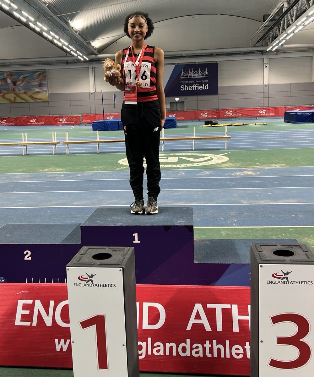 A national champion for @hrnhillharriers as Jasmine Nkoso claims the under 15 girls pentathlon title at @EnglandAthletic age group indoor combined events champs in Sheffield on Sunday with a club U15G record of 3,342 points. Well done Jasmine & coach Tony Mayhew 👏