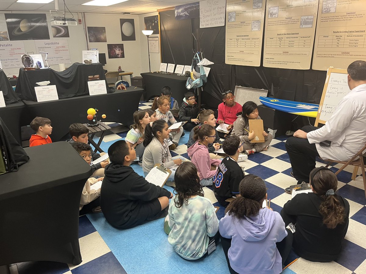 Mission Complete ✅ 4th graders at PSS worked hard all week to complete the mission in finding lepidolite, a mineral to help make batteries! They became NASA scientists for life! Thank you <a href="/PtaPolk/">Polk St PTA Franklin Square</a> for this amazing event! <a href="/polk_street/">Polk Street School</a> #WeAreFranklinSquare