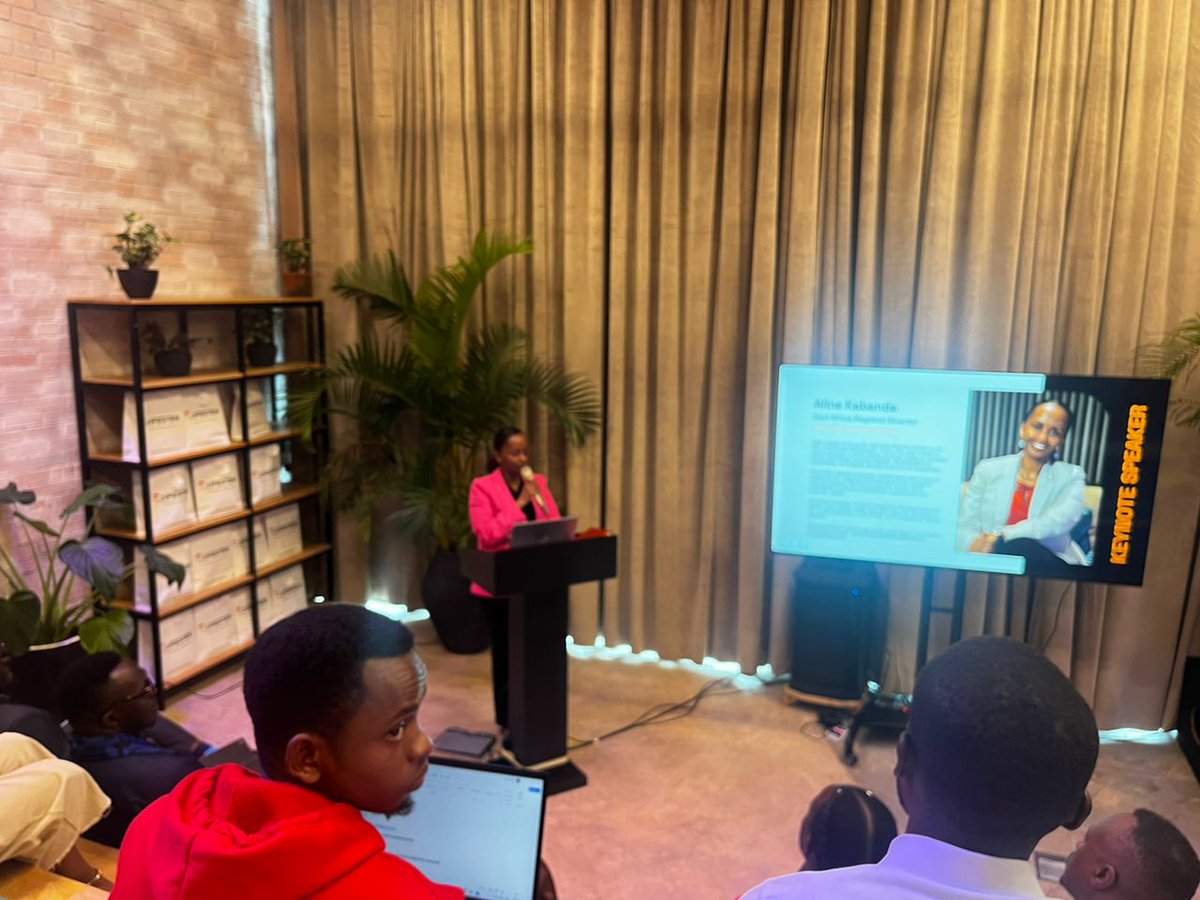 Congratulations to <a href="/OgwenoStephen_/">NCDs Youth Champion</a>, and Peace Ndoli, Co-Founders, and Jasiri Community Fellows, on the successful launch of <a href="/lifesten_health/">Lifesten Health</a>—an app that rewards you for living a healthy lifestyle.