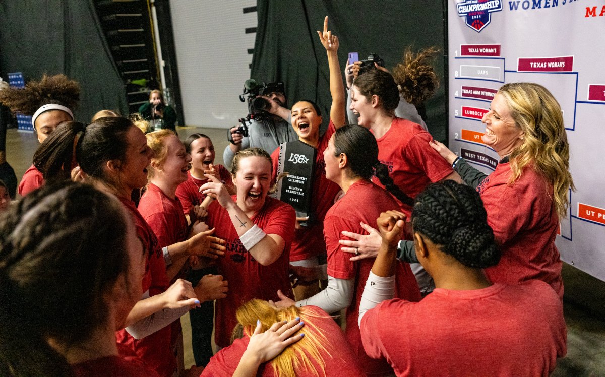 txwomans's tweet photo. About last night...🤩🤩!!! https://t.co/ODMcmSlou7