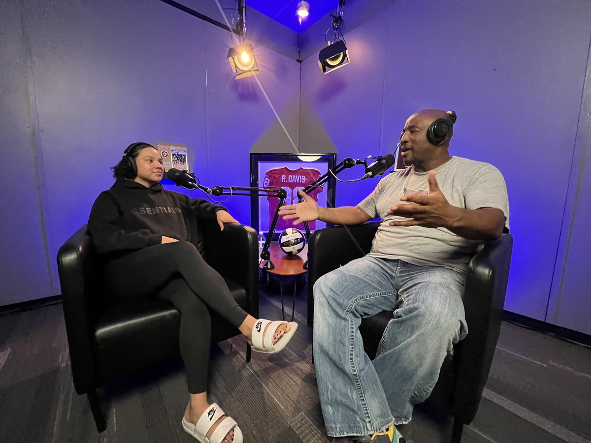 Had a great interview with <a href="/tatumthomas_/">tatum thomas👼🏽</a> !!   Two time Hamilton State Champion in volleyball. Wishing you all the best with your new adventure at Texas A&amp;M!  Go checkout the interview on YouTube @TheRouteWithRussell!!!