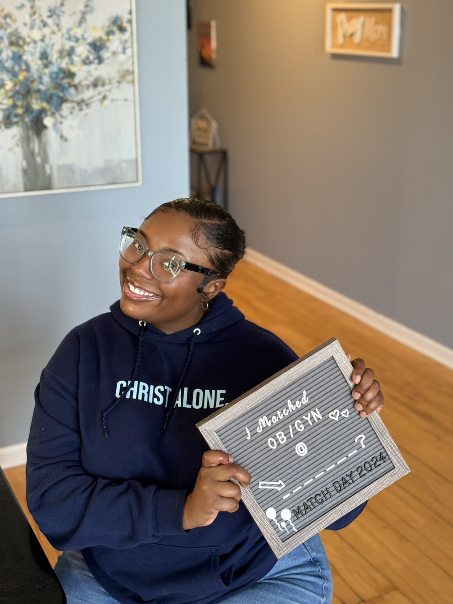 April Lewis, MD tweet media