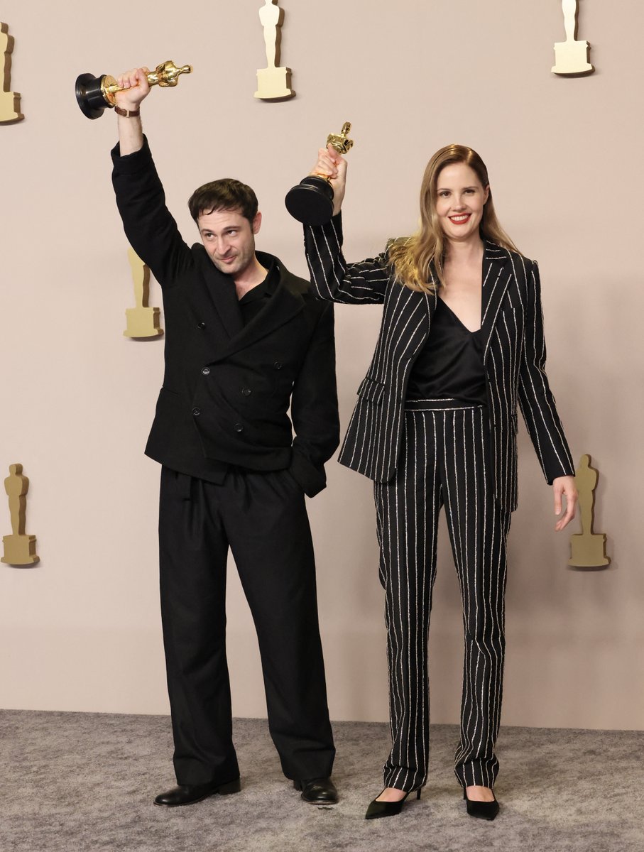 #France is shining on the world stage! 🇫🇷 Last night, 'Anatomy of a Fall,' directed by Justine Triet and co-written with Arthur Harari, proudly took home the Oscar for Best Original Screenplay. 🎬🏆 Congratulations to the entire film crew! #Oscars #Culture #Cinema #Hollywood