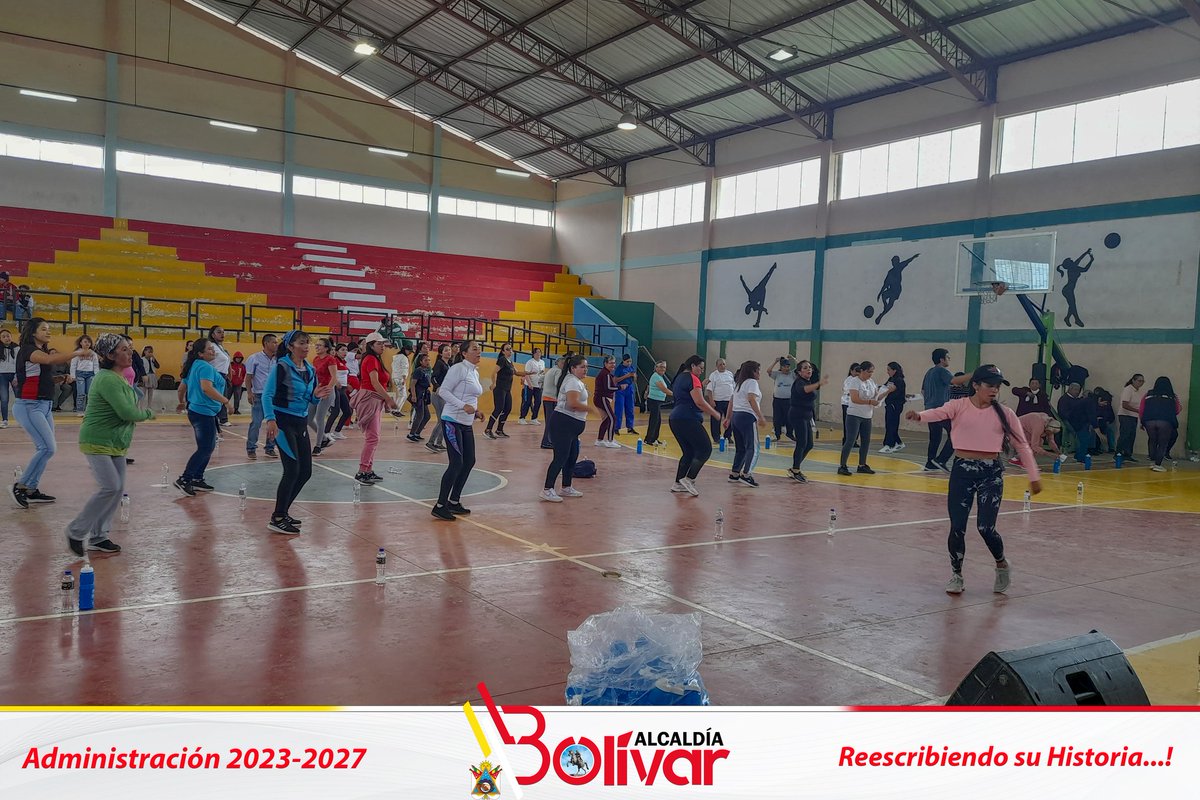 CantonGad's tweet photo. GAD municipal, el 8 de marzo, por el día internacional de la mujer, realizó la bailoterapía “Orgullo de ser Mujer “, en el coliseo de la ciudad.
Además el ing. Livardo Benalcázar, alcalde del cantón Bolívar, resaltó el rol fundamental que desempeña la mujer en la sociedad. https://t.co/B9OZVC9dMp