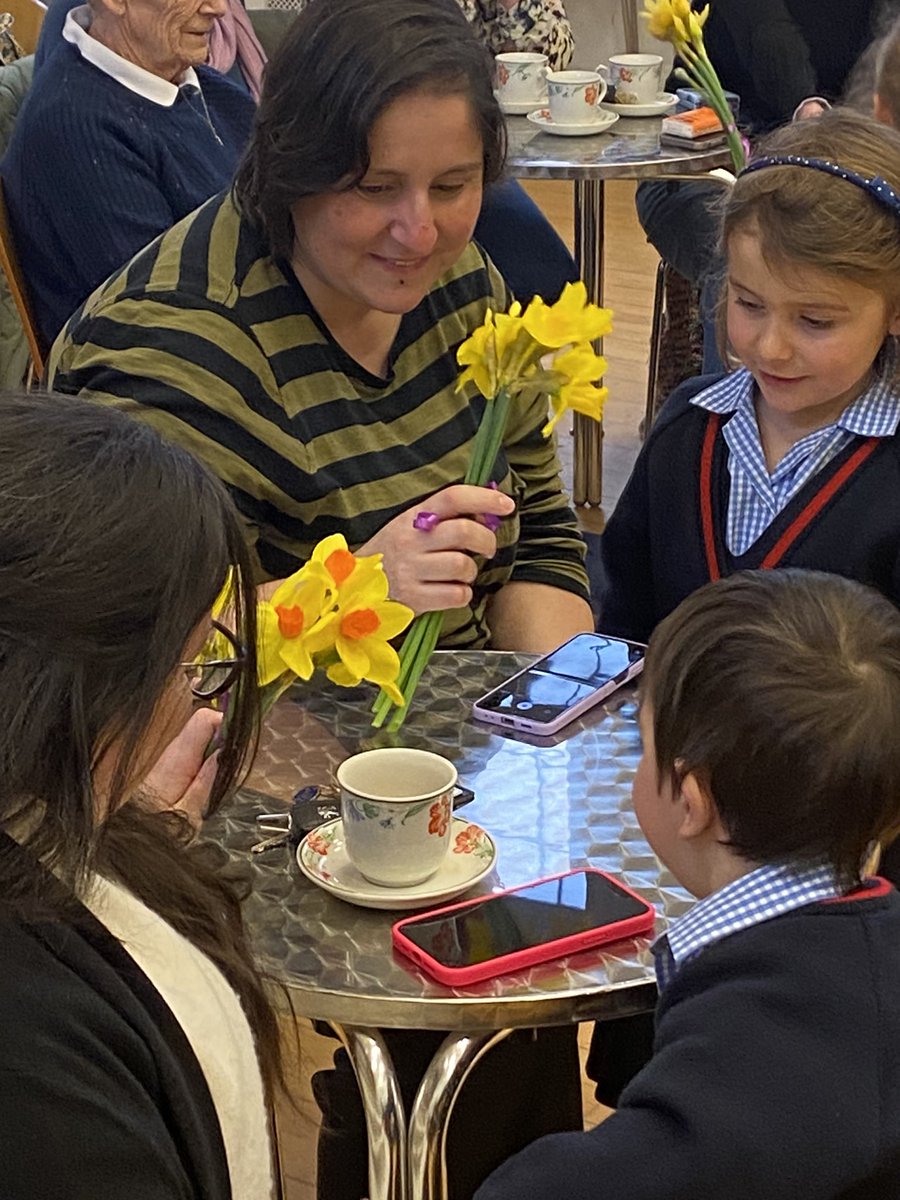 Mother’s Day kisses and cuddles with songs, cards and daffodils! Not a dry eye in the room! <a href="/AltonSchool1938/">Alton School</a>