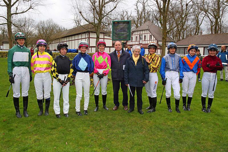 Retour en images sur le Prix Micheline Leurson disputé hier à Compiègne. Marine notre cavalière et Inca Man notre cheval de cœur ont réalisé une belle course pour prendre la 🥈place. La prochaine fois sera la bonne !!!