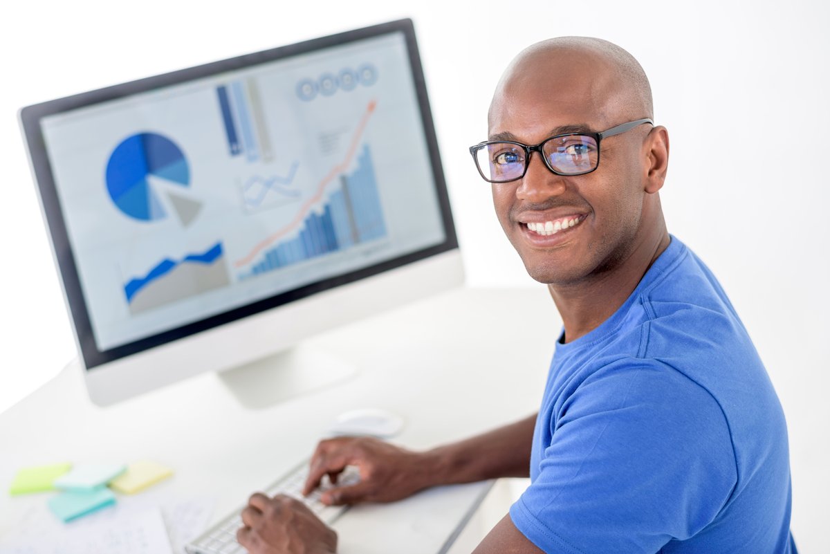 ChattStateCC's tweet photo. Start a new technology career without spending years on a degree with #GOOGLE Certificate programs:
• Google Project Management starts March 14
• Google Digital Marketing &amp; E-Commerce starts March 19 
• Google Cybersecurity Professional starts May 9 
https://t.co/FwQuG0svON https://t.co/219nqmVN4i
