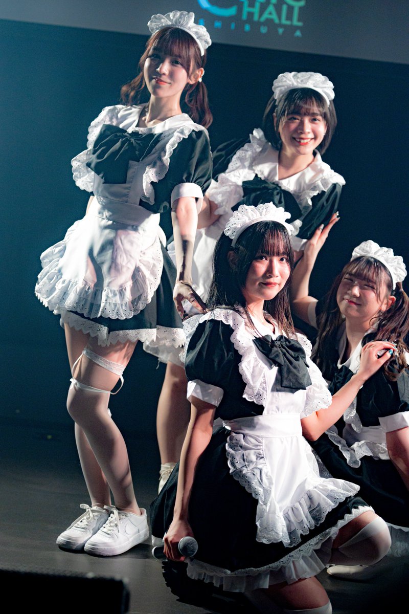 ushilagp03's tweet photo. 2024/3/11 #selfish 単独公演"#selFree"2部(メイドさん衣装)
取り急ぎ集合絵。
メンバーの個性とか関係性みたいなのが写った画にはなってるんじゃないだろうか、と言い残して寝ます。 https://t.co/M4UBa7bqKQ