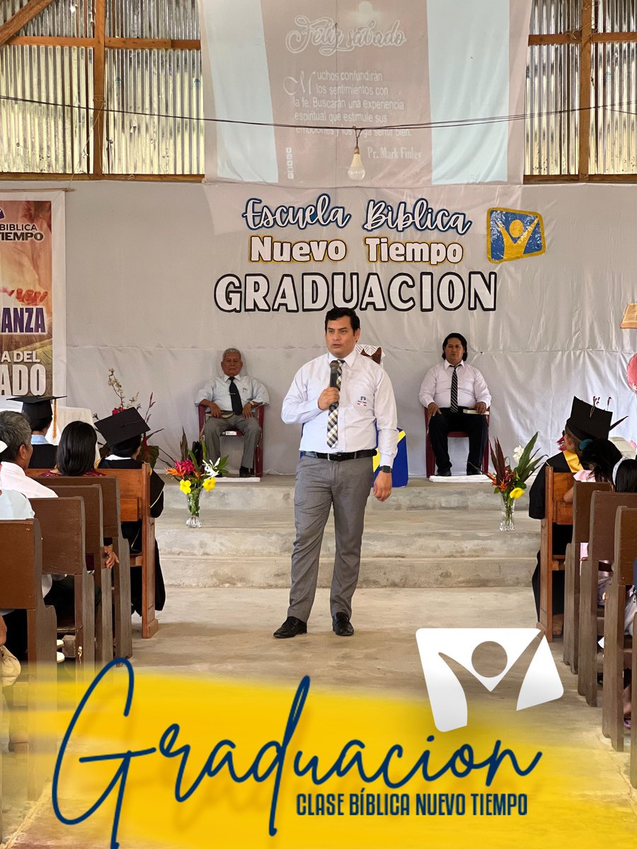 👋 Nuestros estudiantes de la Biblia participaron de su Graduación 🧑‍🎓 al finalizar el curso “La Cura del Pecado”. La Escuela Bíblica en Munichis avanza a pasos firmes preparando personas para el reino de los cielos. 👑 Ellos se preparan para ser bautizados en #SemanaSanta2024