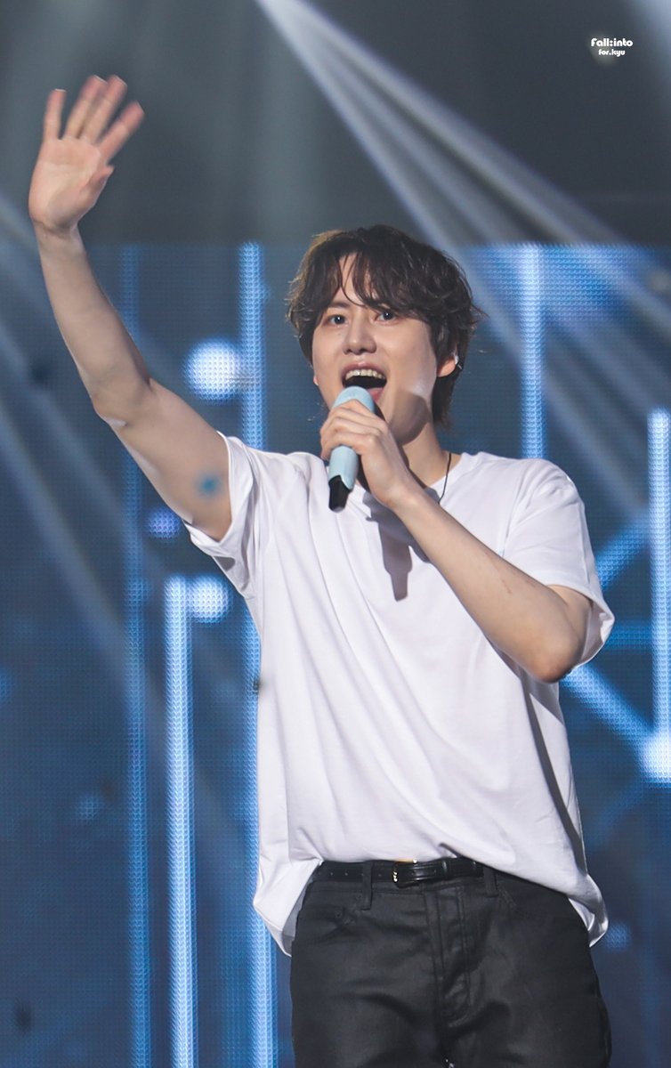 240310 'RESTART' Day 3      

- 😆👋

#규현 #KYUHYUN #キュヒョン #圭贤