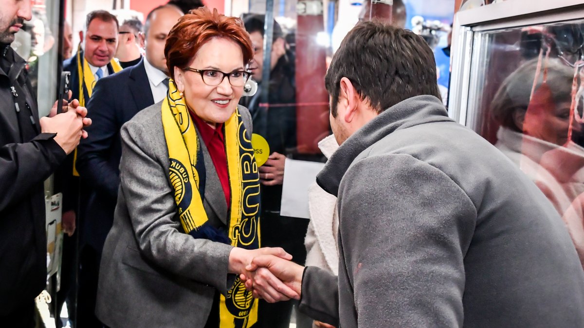 Siyasette kaybolan rekabeti yeniden canlandırmak için bugünkü adresimiz Ankara'ydı...

31 Mart ile birlikte güçlenen İYİ Parti;

Millete ahkam kesen tüm muhteremleri, milletin karşısında hazır ola dikecek!